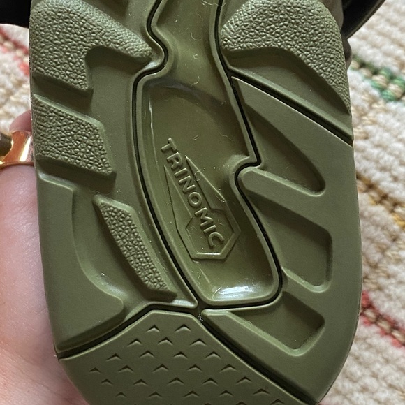 LIMITED EDITION PUMA BY RIHANNA FENTY BOW WOMEN’s SNEAKER: size 5/5.5 - Picture 7 of 7